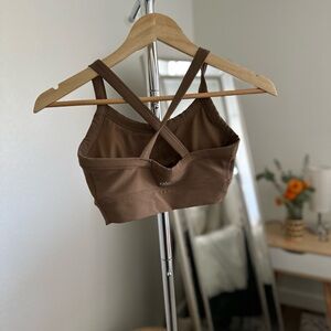 ALO Yoga Cross-Back Bra